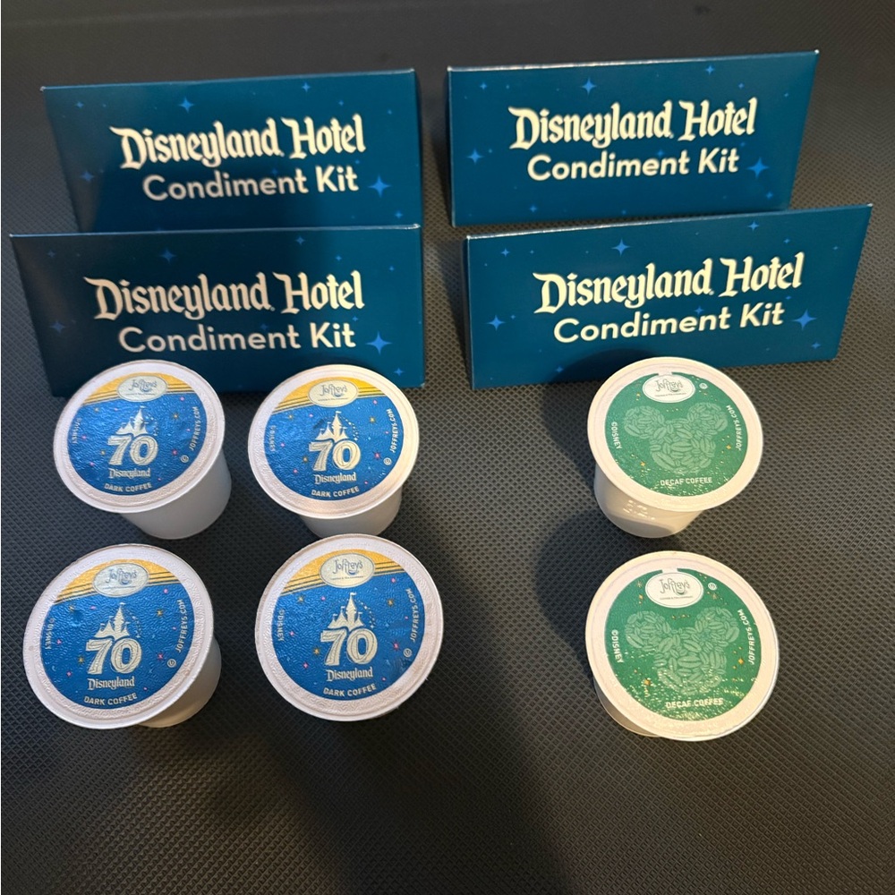 Disneyland Hotel Coffee Condiment Kit - Blue and Green